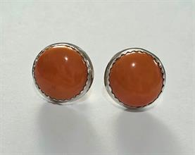 Lotto 21 - Eleganti orecchini in oro bianco 18 carati e coral