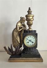 Lotto 29 - Orologio da tavolo in legno 